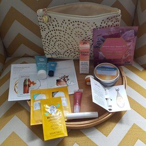 Makeup, Hair & Skincare Bundle w/Cosmetic Bag